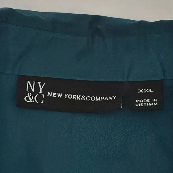 Teal Long Sleeve Blouse XXL Rhinestone Buttons Office Chic Minimalist Workwear - Picture 3 of 15